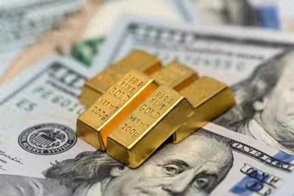 世界杯全球运动用品供应平台 黄金反超好意思债! 全球央行“大撤离”, 好意思国老庶民的信用卡先崩了